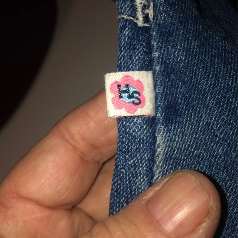 Vintage Higher State Jean skirt with flower embellishments. Pockets , zipper. - Picture 8 of 8